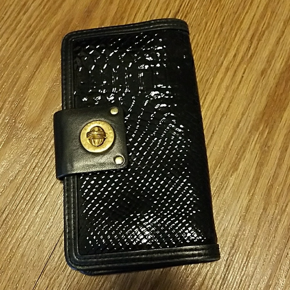 Marc by Marc Jacob Snake Lester Wallet